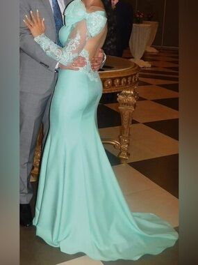 Tarik Ediz Mint Green Mermaid Evening Gown